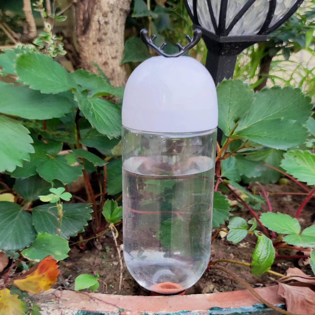 4Pcs Garden Automatic Watering Tool 500ml Cute antlers Indoor Drip Irrigation Watering System Kit Potted Plant Waterers Spike