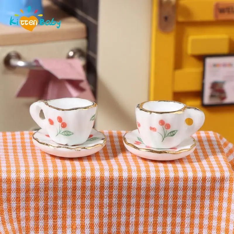 2Sets 1/12 Ceramic Tea Cup Dollhouse Miniature Tableware Cup & Saucer Decoration Kitchen Decoration Doll House Accessories