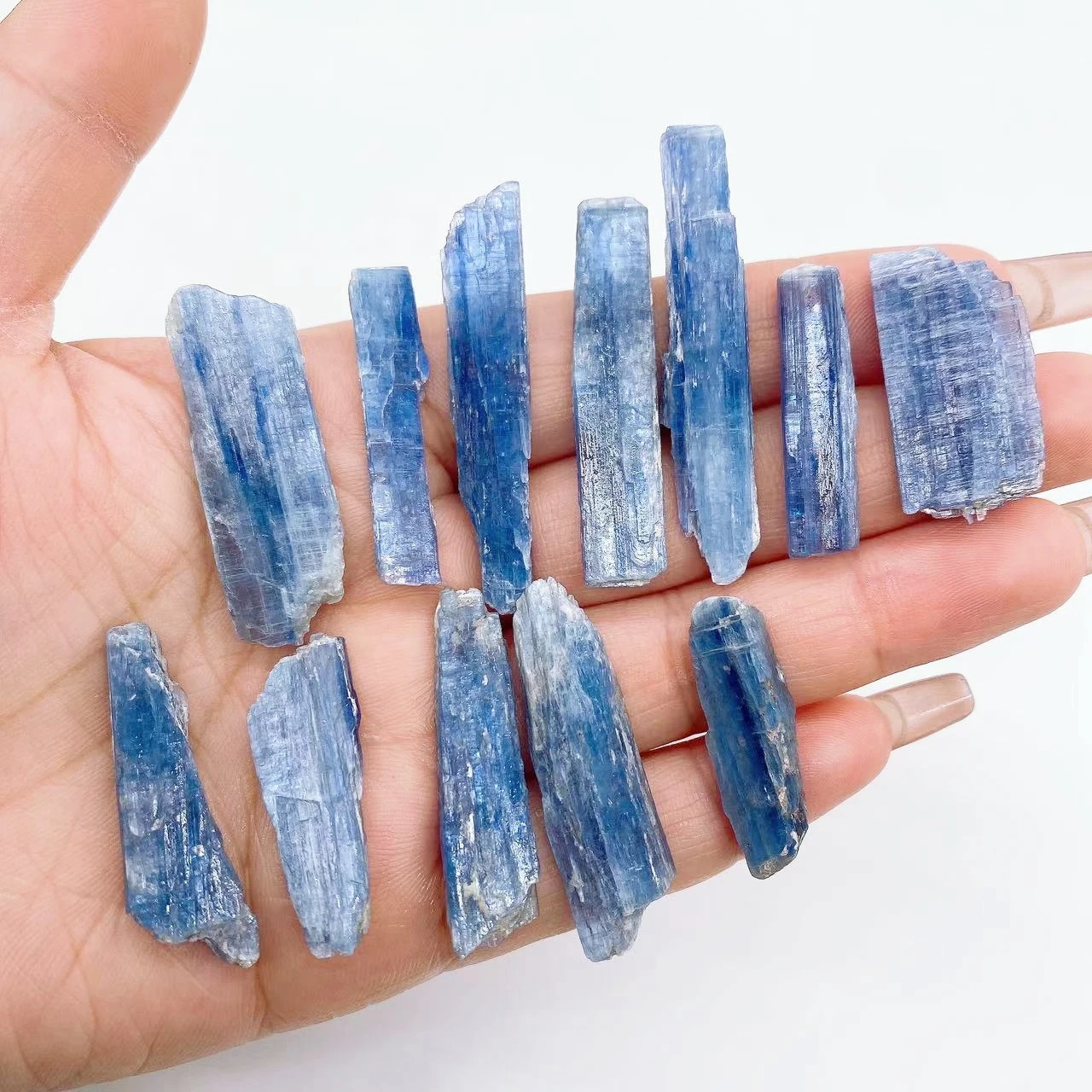 Striscia di cianite naturale cristallo di quarzo blu pietra grezza campione minerale guarigione Reiki cristalli di pietre preziose fai da te Chip decorazioni per la casa regalo