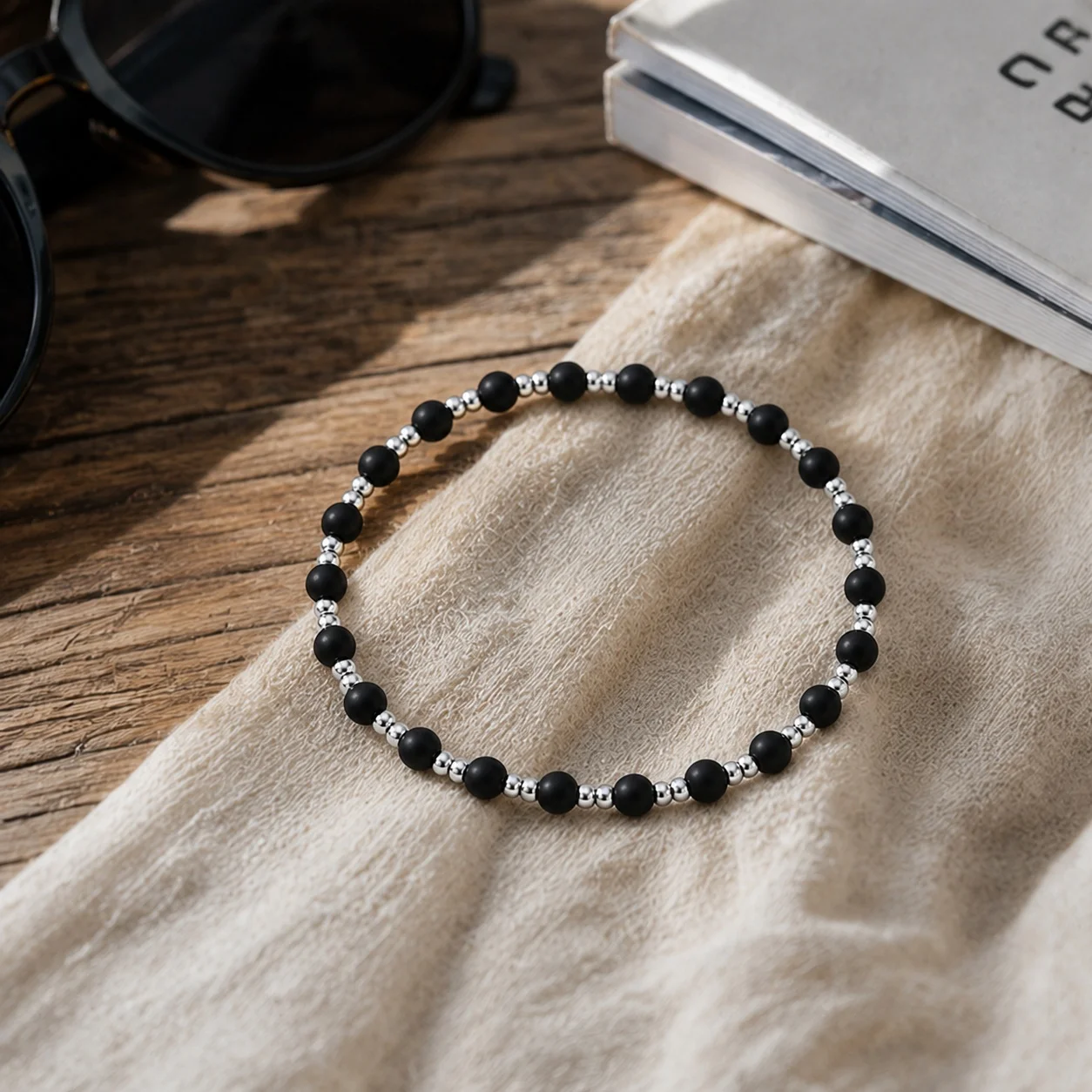 1pc Men's Black Round Stone Beaded Strand Bracelet with Polished Spacer Beads Casual Sporty Style Wrist Jewelry
