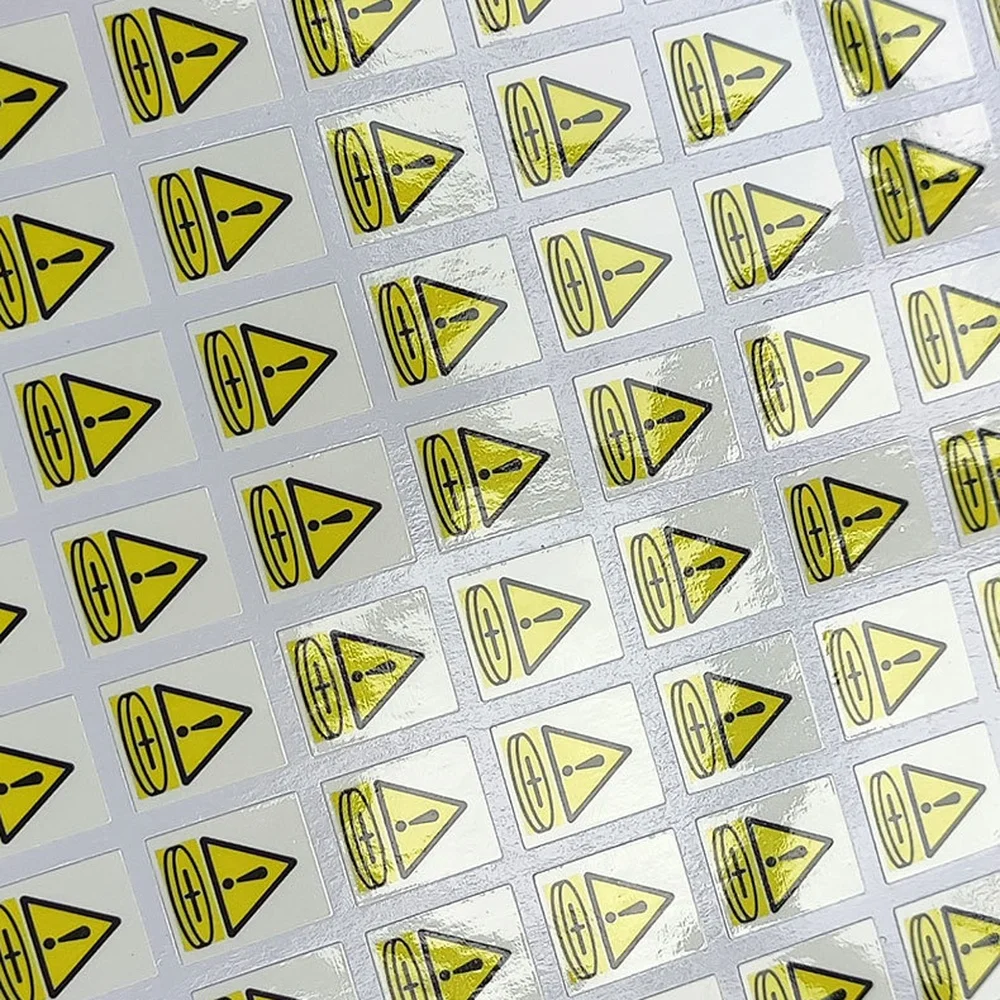 Button Battery Hazard Awareness Sticker Square Adhesive PVC Label Eco Friendly Colored Sign For Professional Shipping Compliance