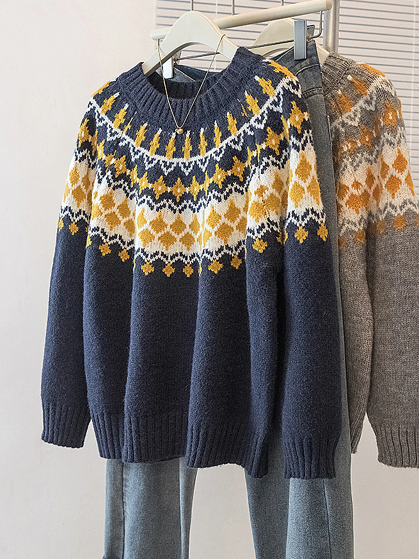 

Autumn Winter Women's Knitted Sweater Large Size Loose Fit Fair Isle Print Color Blo Hoodl round Ne Warm Casual Top