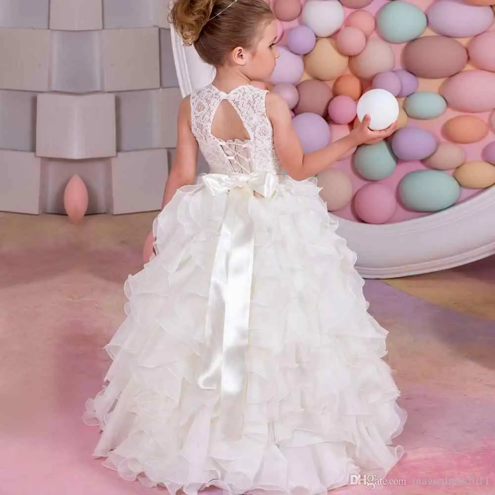 Flower Girl Dresses For Wedding Floral Appliques Princess Toddler Pageant Gown Sleevesless Round Collar First Communion