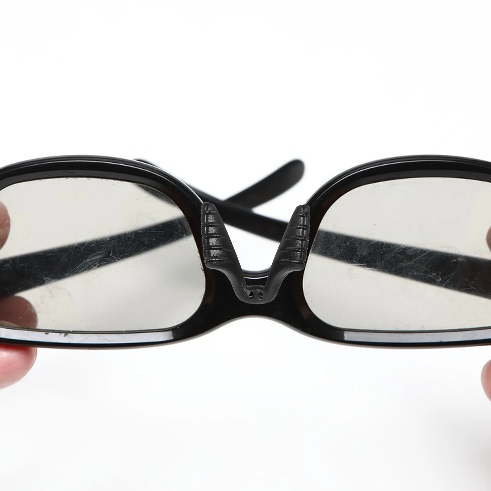 

2pcs Cycling Sunglasses Nose Pads Black Adjustable Saddle U shaped Glasses Nose Bridge Pad Protector Anti slip