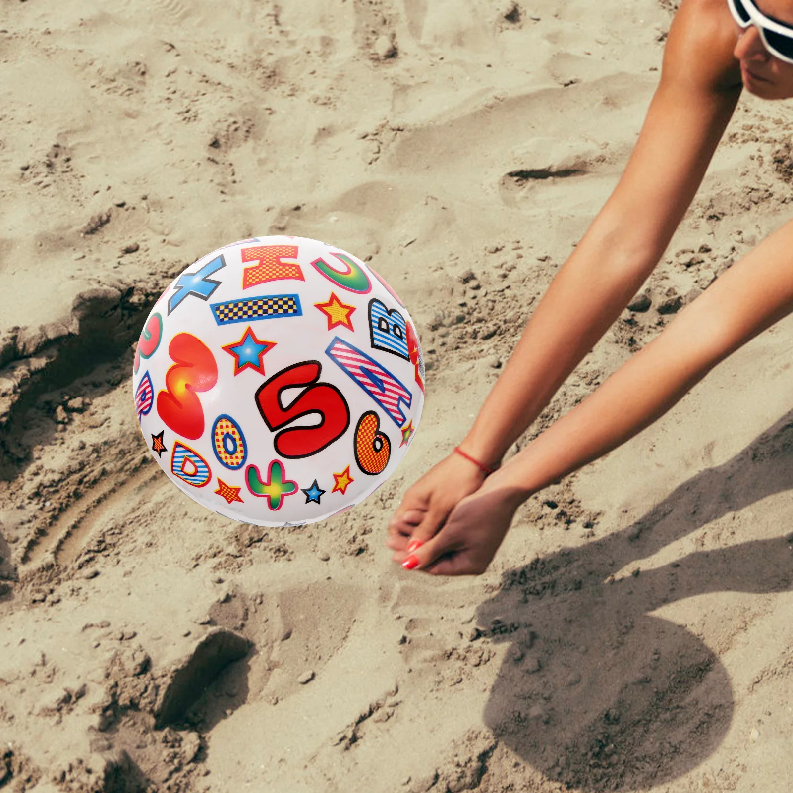 قطعتان من كرة الأبجدية القابلة للنفخ PVC آمنة وسهلة النفخ لحفلات الشاطئ وحفلات حمام السباحة والخارجية واللعب الترفيهي الصيفي