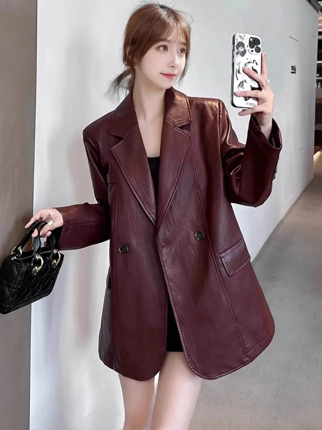 

2025 Spring Autumn New Ankela Red Retro High Grade Leather Jacket for Women, Loose and Casual, Skinny Leather Suit Trendy C96