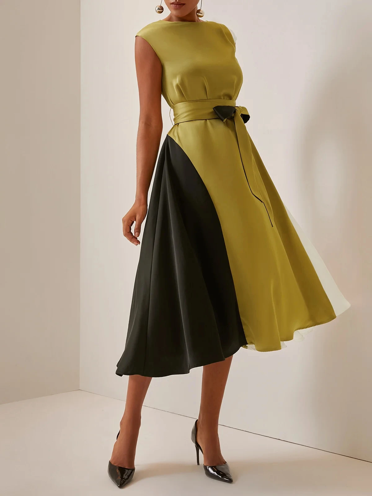 

Customized Contrast Color Mother of Birde Dresses 2026 for Weddings Women Elegant Evening Dress A Line Satin Formal Party Gown