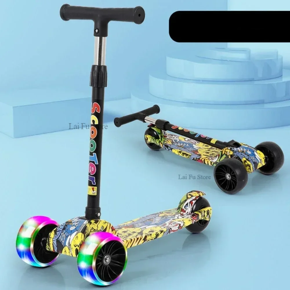 سكوتر خفيف الوزن قابل للطي للأطفال ، دواسات عريضة مع عجلات فلاش ، 3 عجلات ، ارتفاع قابل للتعديل ، أطفال ، جديد ،