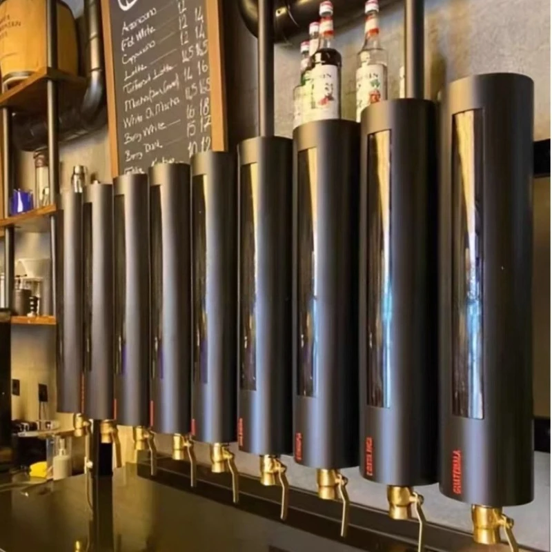 

Wall-mounted coffee, tea leaves, coffee bean containers, gold and silver tea sets, long wall-mounted jars for elegant storage