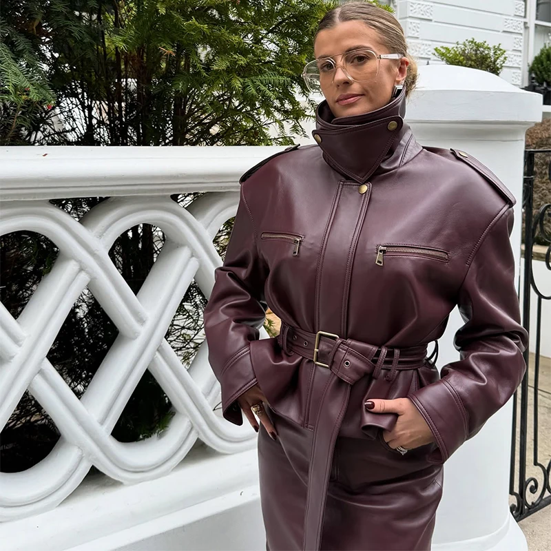 Jaquetas Biker Modernas e Elegantes, Casacos Retro Femininos em Burgundy com Cinto, Estilo Casual Feminino, Tendência Edgy Vintage Streetwear