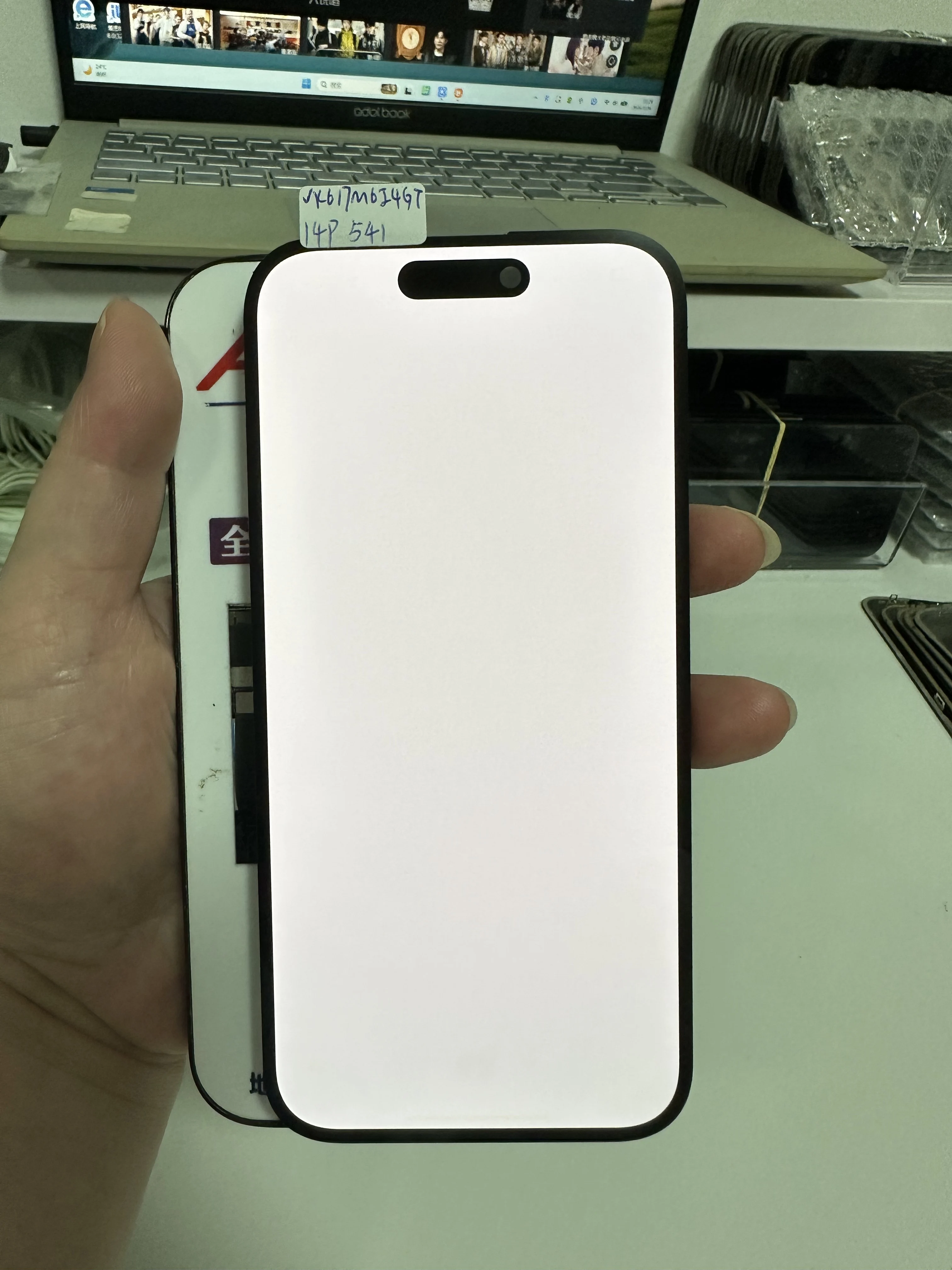 AMOLED For iPhone 14 Pro Display LCD Screen With Touch Digitizer