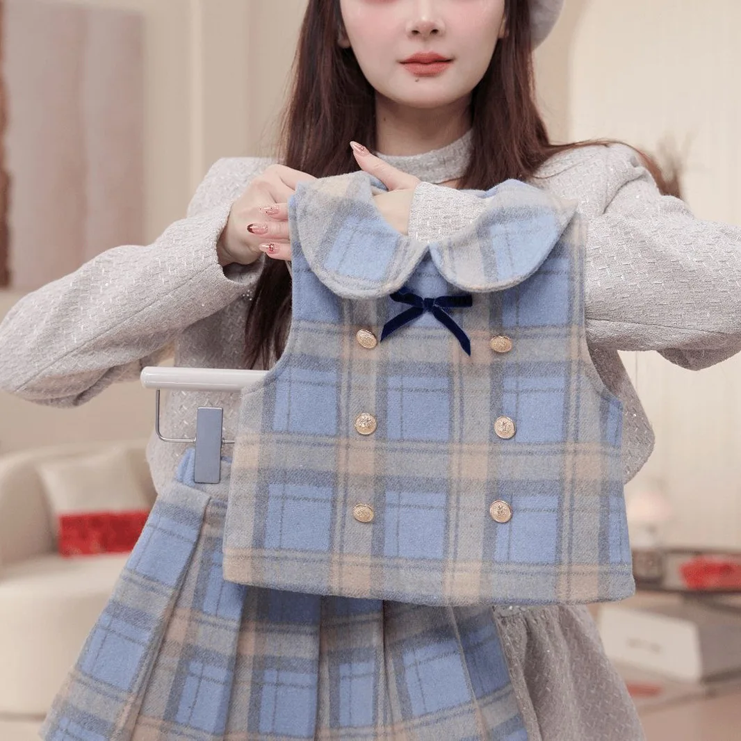 Spring Autumn 1-10Y Girls 3PCS Clothes Set Lace Collar Base Shirt Bowknot Exquisite Buttons Vest Pleated Skirt Girls Sweet Suit