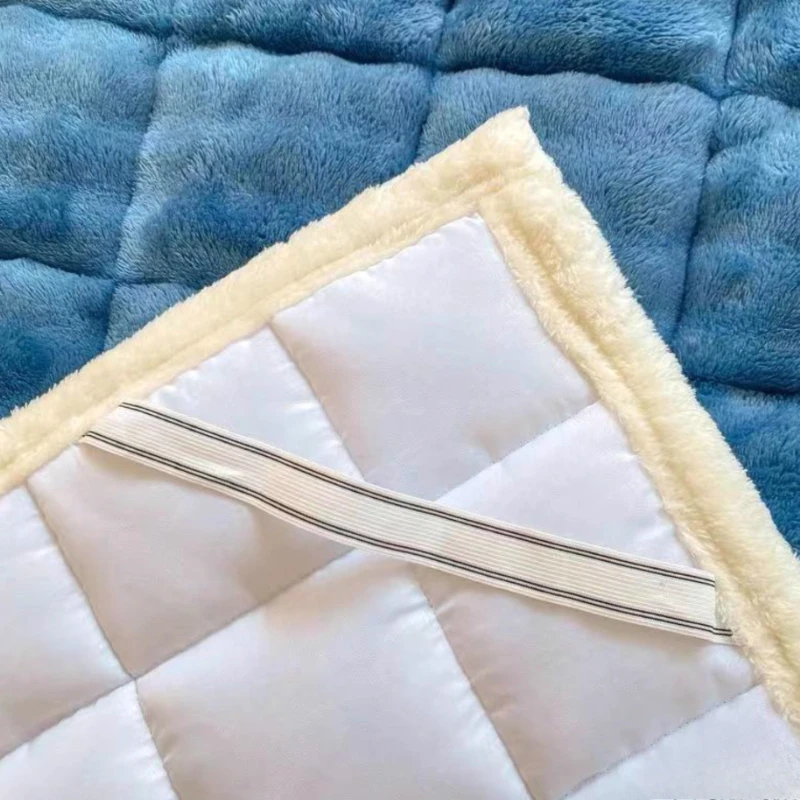 1PC Faux Rabbit Fur Mattress Topper Plush Cover Winter Warm Anti Static Thick Padding for Dormitory Double Bed (No Pillowcase)