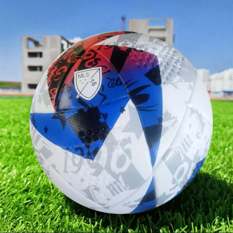 كرة قدم عالية الجودة بدون خياطة مقاومة للماء رقم المعيار. 5 مسابقة تدريب للطلاب البالغين، رياضية يومية خاصة سميكة مقاومة للانفجار