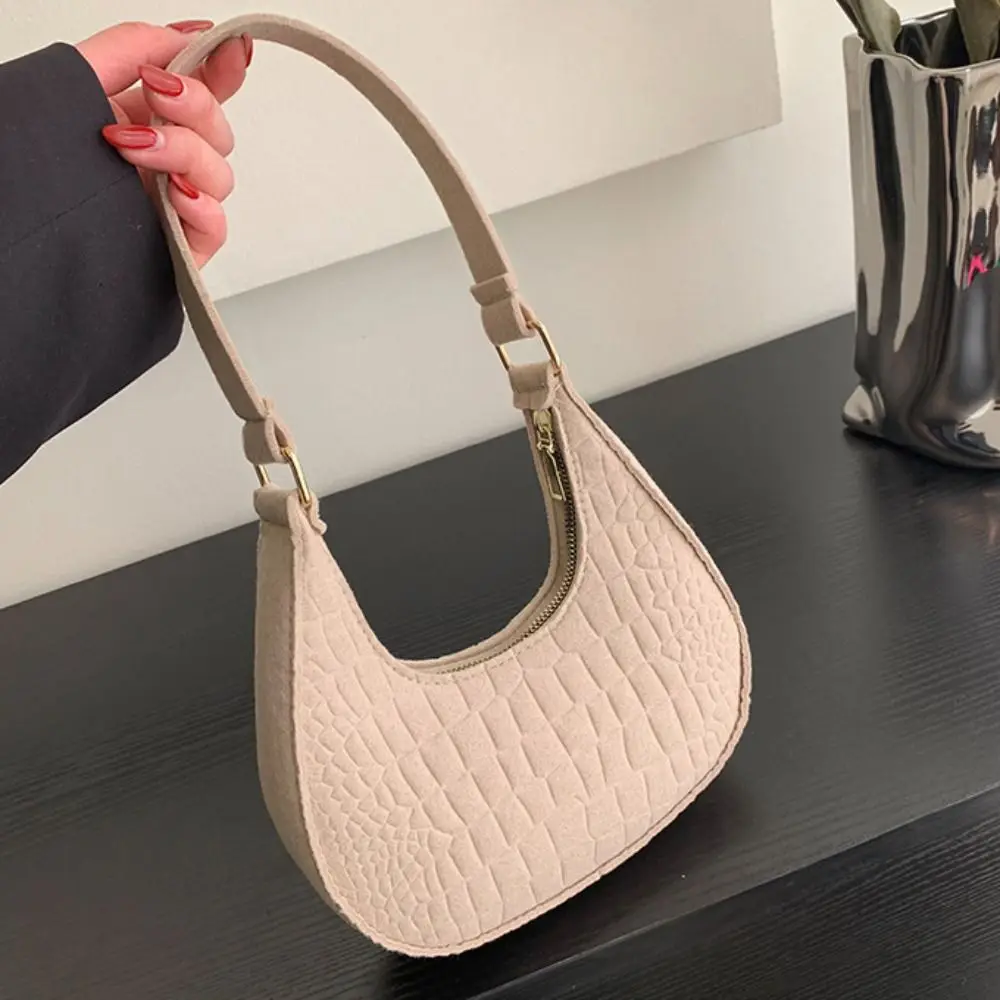 Elegant Print Crescent Moon Underarm Bag Solid Color Tote Bag Cloth Shoulder Bag Korean Style All-match Felt Handbag Women