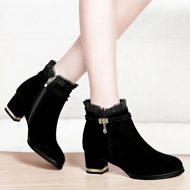 2023 New Autumn Fashion Boots Women Fur Winter Warm Pointed Ankle Boots Sexy High Heel Rhinestone Decoration Zipper Women Boots