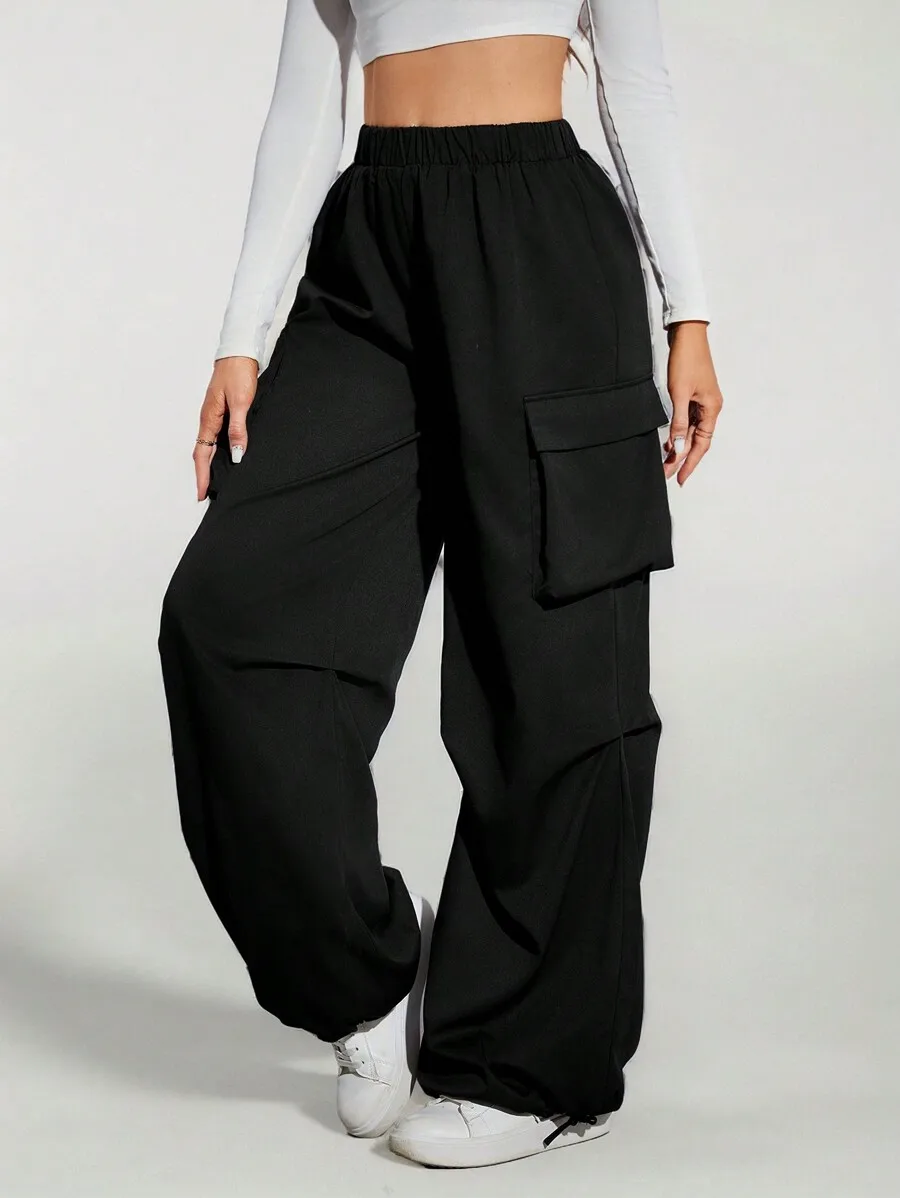 

Black Streetwear Cargo Pocket Wide Leg Parachute Pants