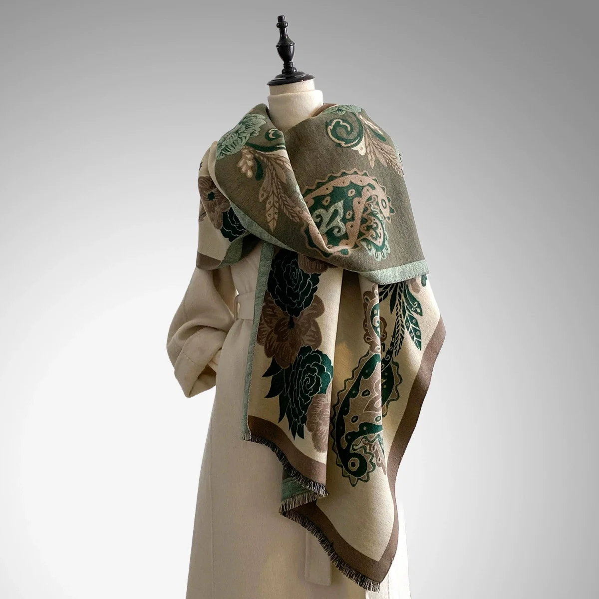 

2025 New Women's Thick Jacquard Faux Cashmere Flower Scarf - Warm Simple Shawl for Autumn & Winter