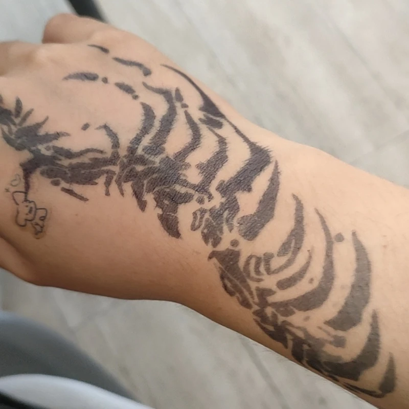 Травяные-временные-татуировки-из-кости-скорпиона-для-мужчин-и-женщин-ручная-работа-татуировки-наклейки-водонепроницаемые-поддельные-татуировки-готическая-татуировка-наклейка