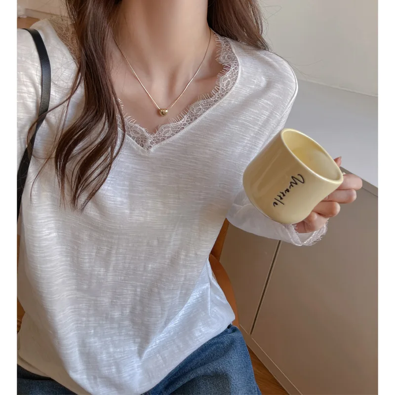 Vrouwen T-shirts Zwarte Kleur Volledige Mouw Sexy V-hals Kant Katoen Basislaag Tops Losse Dunne Vrouwelijke Blouse C6011