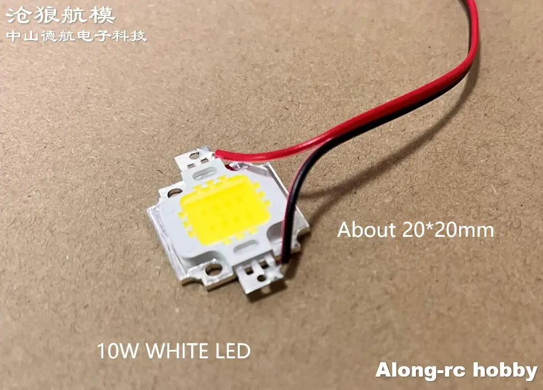 Luci di alta qualità bianco 10W Flash LED 2-6S luce per aerei per QAV 250 4-6 assi RC aereo modelli fai da te Hobby aereo aliante parti