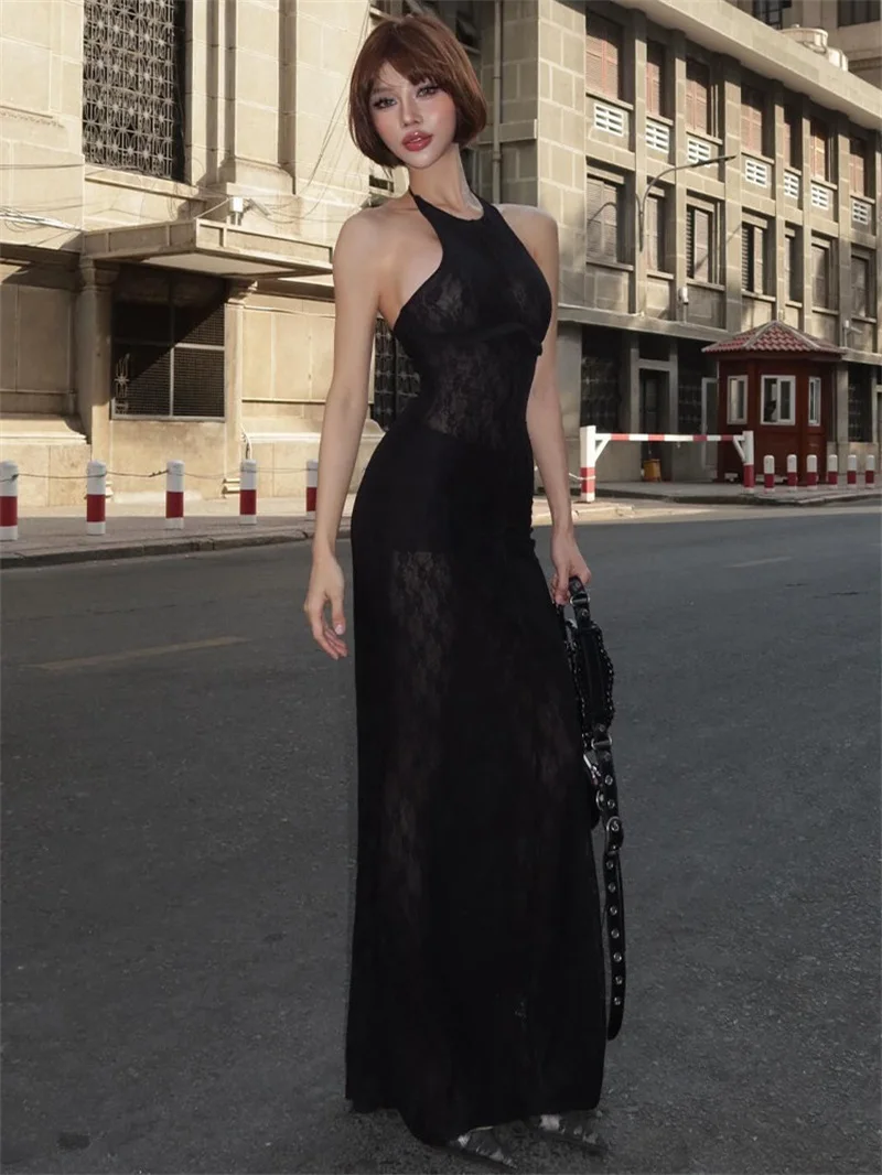 

Black waist tied lace evening dress, sexy off the shoulder ball dress, tight fitting sleeveless buttocks wrapped party dress