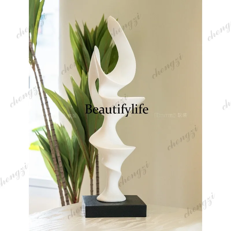 A73 Sculpture Villa Living Room Clubhouse Decorations Tabletop Art Ornaments Housewarming Gifts