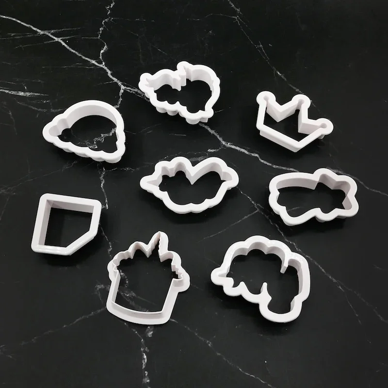 Kinds Plastic Cutter Mould Cartoon Cloud Round Love Biscuit Pastry Press Mold Cake Fondant Flower Decorating DIY Baking Tool
