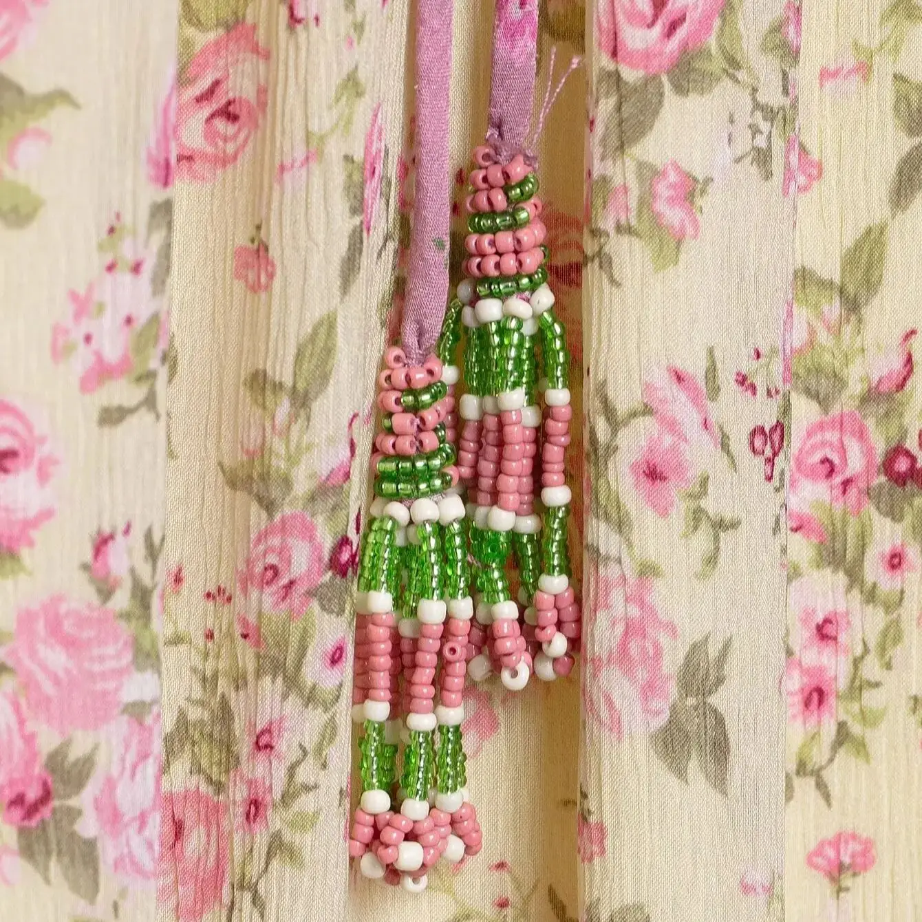 2025 BOHO Women Patchwork Pink Floral Print Chiffon Sling Dress Tassel Bow V neck Ruffles Hem Loose Long Dresses Holiday Robe