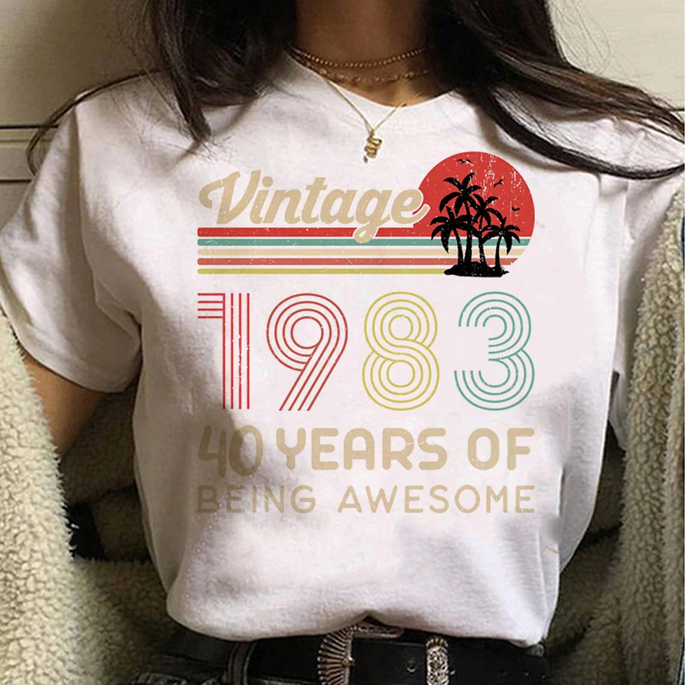 40 Ans 40th Years Birthday t shirt donna Y2K Japanese Tee female graphic comic abbigliamento