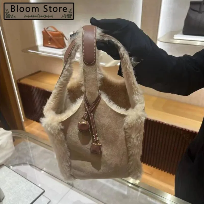 

Bloom Vintage Khaki Plush Bucket Women Matte Large Capacity Shoulder Bags Ladies Fashion Casual Versatile Handbag 2025