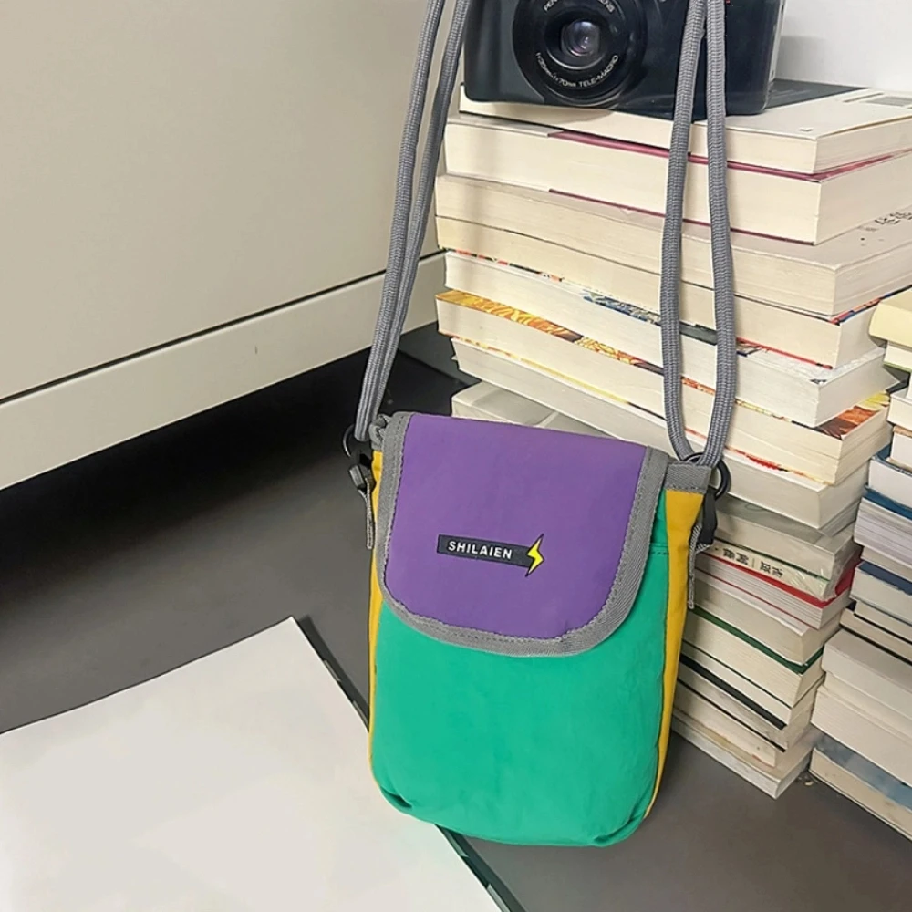 Men Wallet Nylon Crossbody Bag Waterproof Card Holder Coin Purse Pendant Lightweight Card Pouch Sports Phone Bag Travel