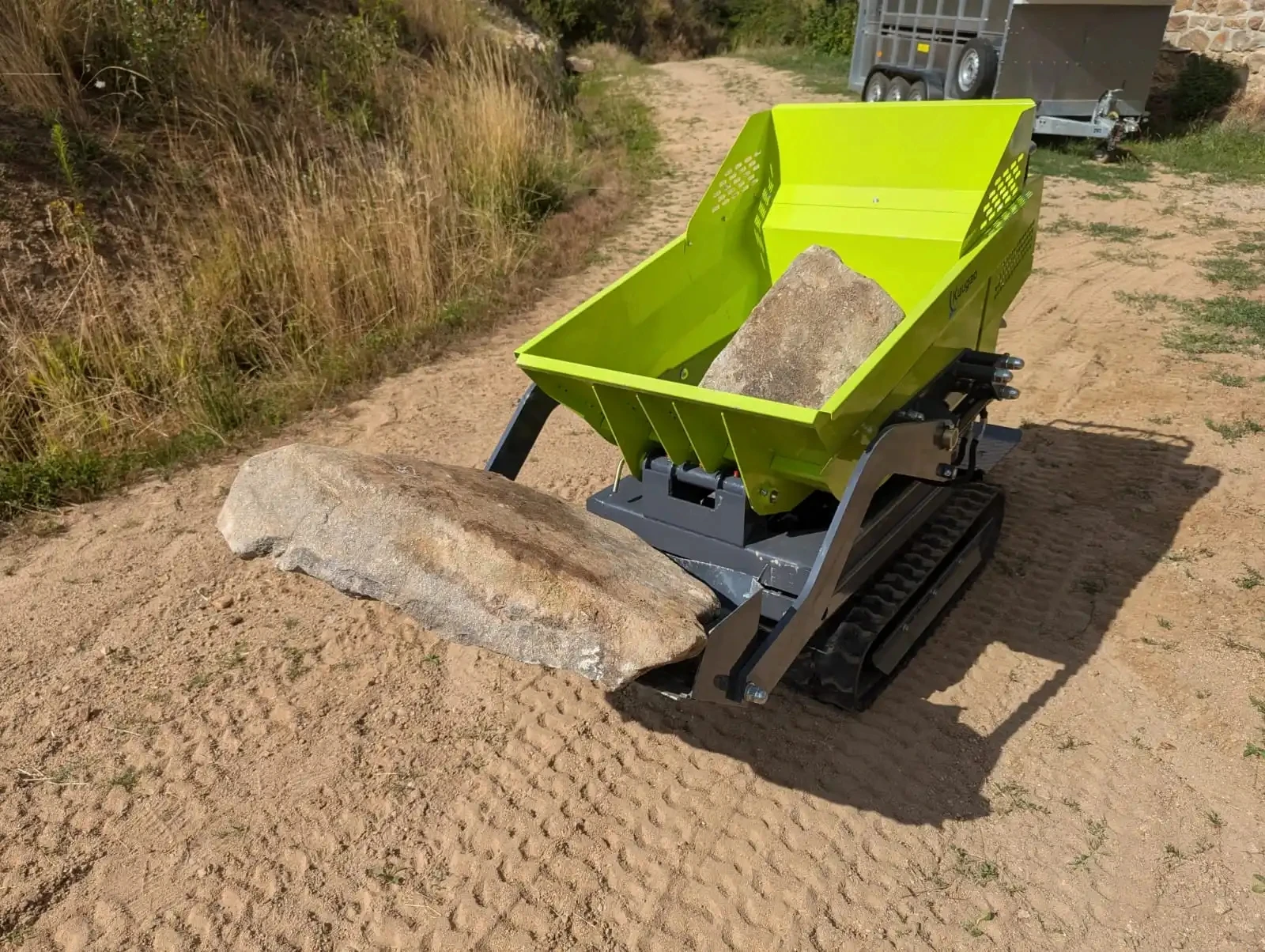 

Mini Dump 500kg Crawler Dumper Manual Tracked Dumper Small Dumper Agricultural Self Loading Hydraulic Truck customization Sale