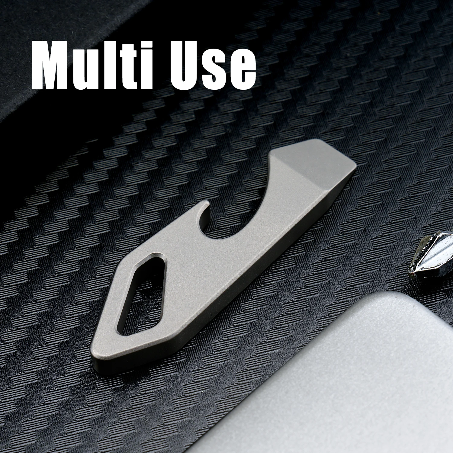 Men's Titanium Alloy Double Headed Buckle Multifunctional Keychain Outdoor Universal Versatile Hardware Accessory