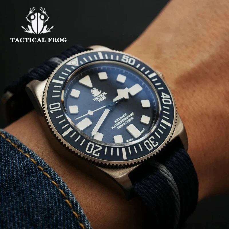 Tactical Frog Titanium Men Dive Watch Sapphire Glass 200M Waterproof BGW9 Luminous NH35 Automatic Movement Mechanical Watch FXD