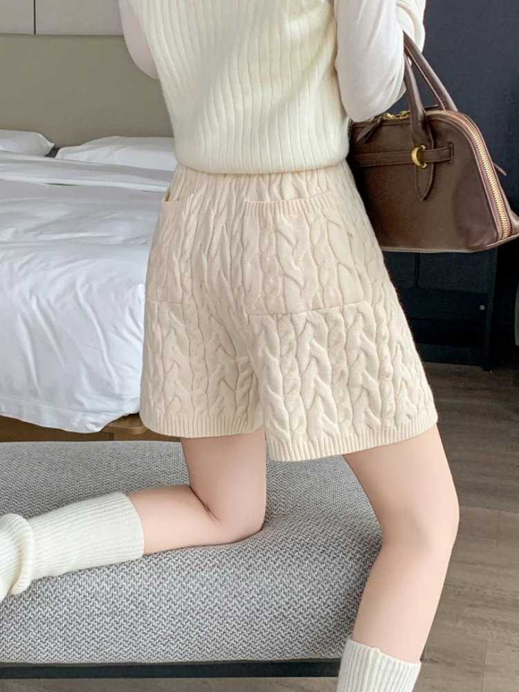 니트 반바지 여성 가을 겨울 신상 하이웨이스트 A라인 와이드 레그 캐주얼 슬리밍 팬츠 (캐주얼 바지 외출용)