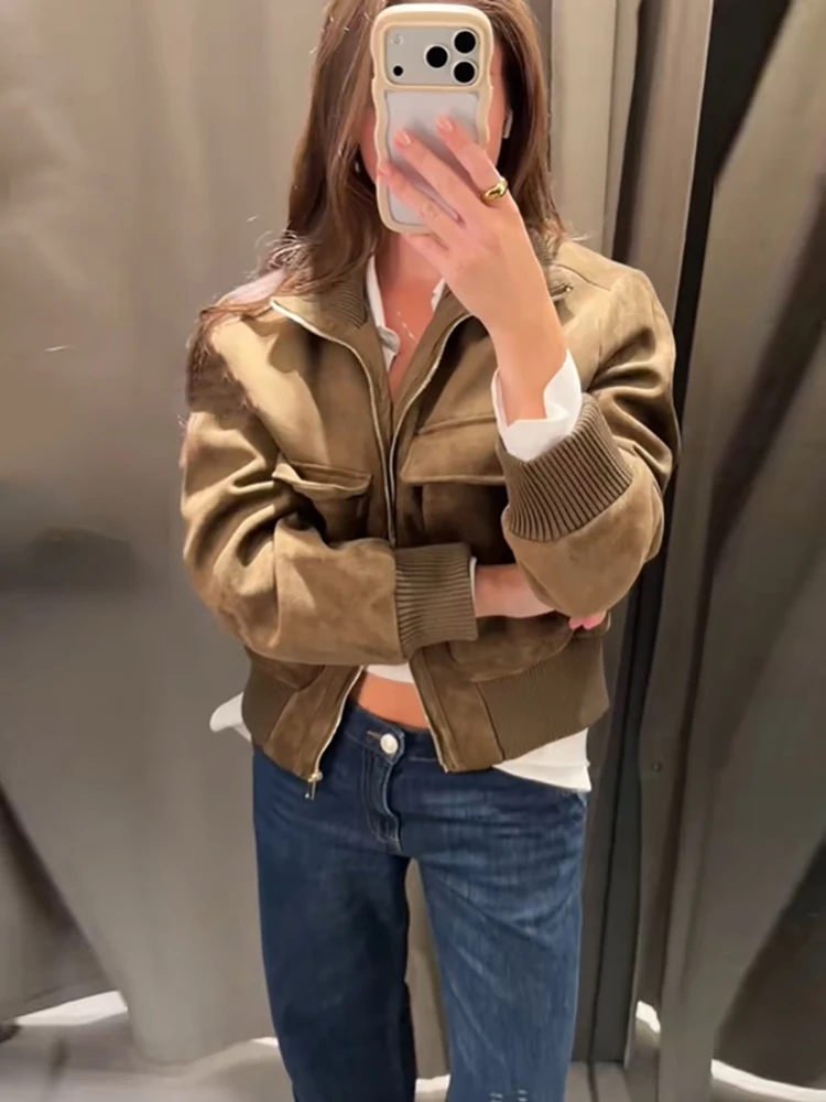 Schicke Jacke aus Kunstwildleder mit geripptem Bündchen für Damen, Retro-Stehkragen, Taschen, Reißverschluss, elastische Taille, Herbst-Alltags-Streetwear 2026 – Detail 3