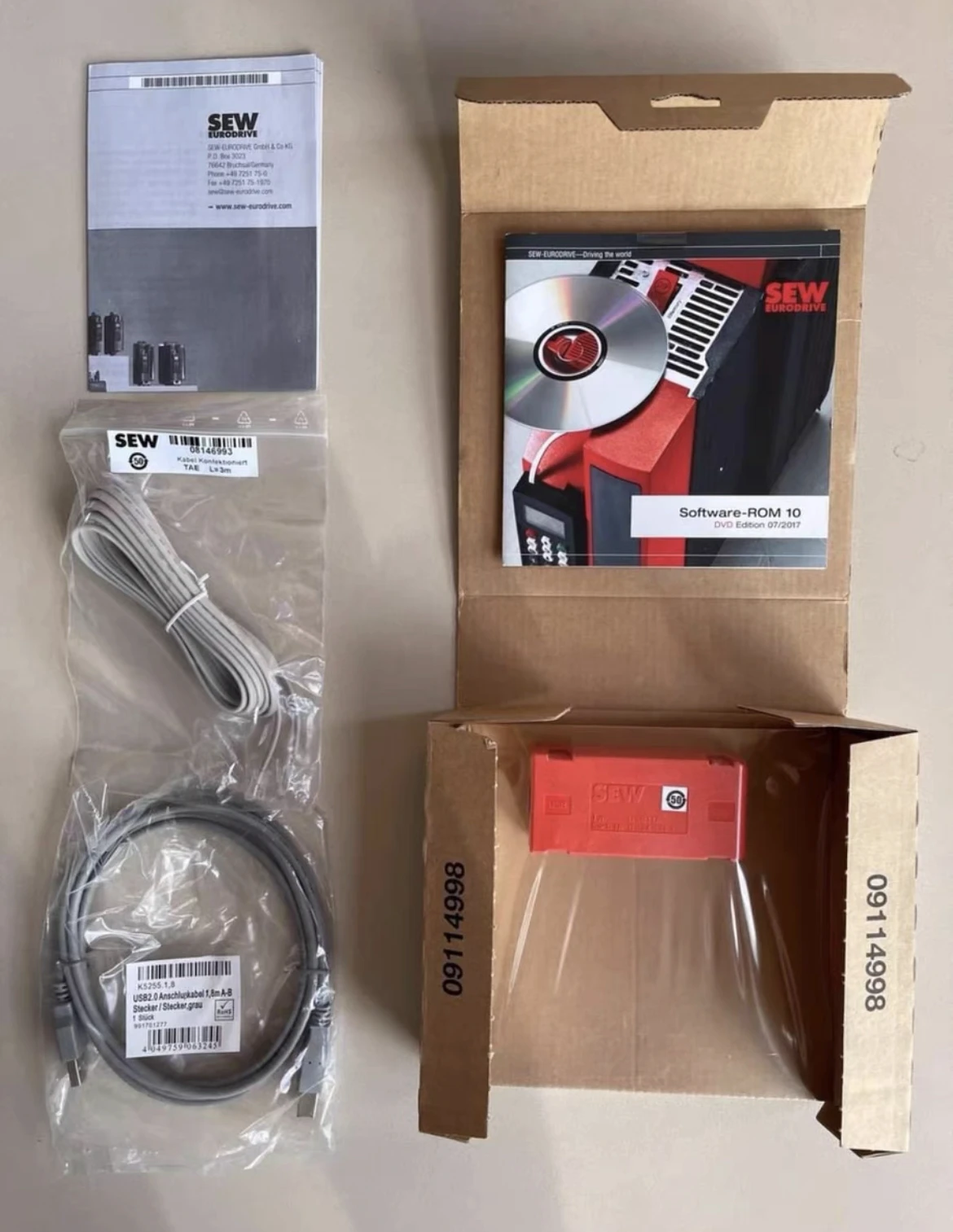 USB11A SEW servo drive commissioning cable, 08248311, brand new with packaging