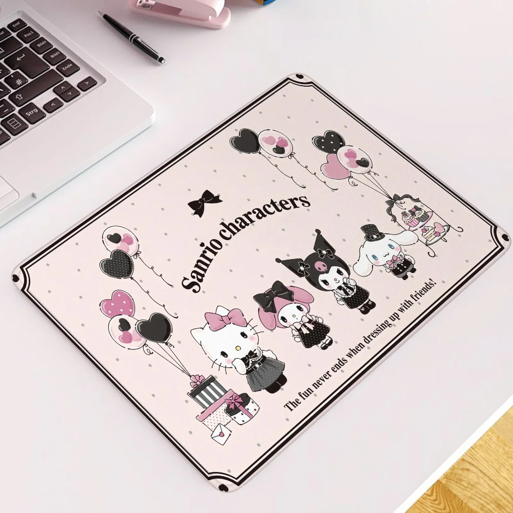 Small Keyboard Pad Kuromi Computer Accessories Game Mats Gaming Laptop Mousepad Company Gaming Mouse Mat Pc Gamer Girl Desk Cute