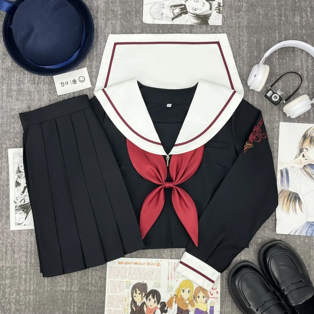 ダークスタイルのローズ刺繍入りセーラーjk制服一式、キャンパスでの日常着やアニメコスプレに最適な学生服