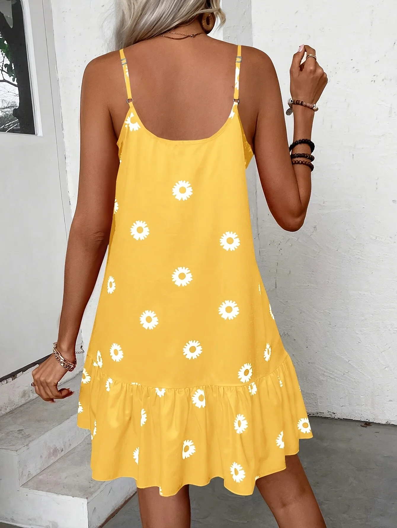فستان نسائي مقاس كبير بدون أكمام بطبعة زهور، فستان شمسي بلون موحد مع حاشية مكشكشة، موضة صيفية كاجوال، خفيف الوزن و #2