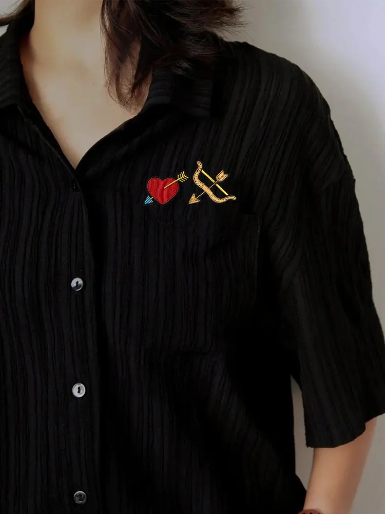 

Ручная вышивка, дизайнерская, эксклюзивная брошь в виде лука и стрелы, булавка для одежды, аксессуар для сумок и головных уборов, декоративный значок.