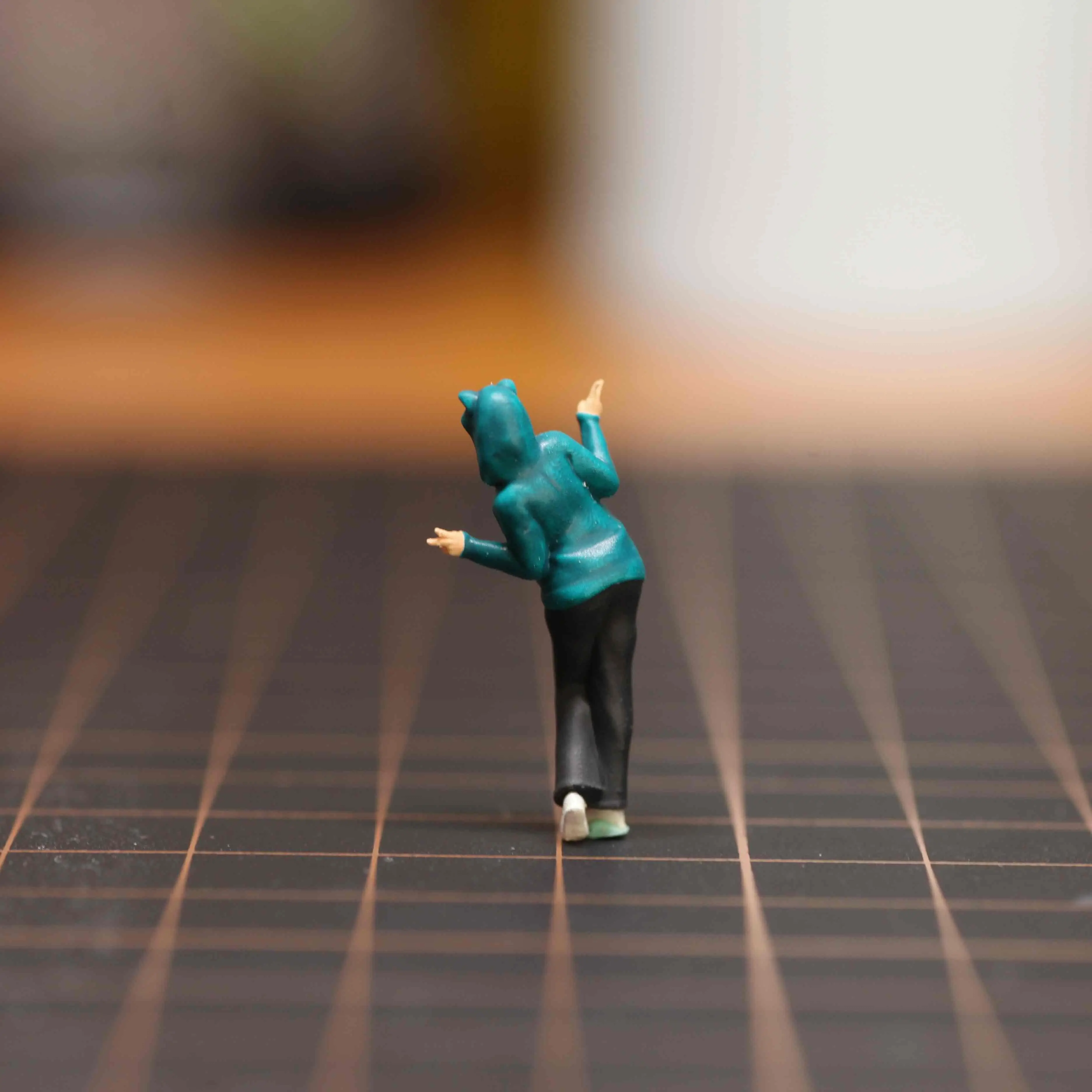 King ของเล่น 1/64 1/87 1/43 ตุ๊กตาขนาดเรซิ่น Happy Girl Dioramas Diecast Miniature Collection 007