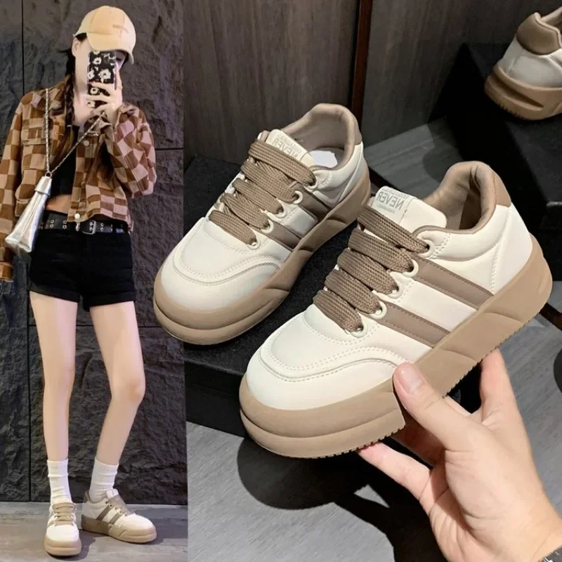 Fashion Women Shoe 2024 Female Thick Sole Casual Board Shoes Korean Version Fashion Increase Sports Student Bread Platform Shoes