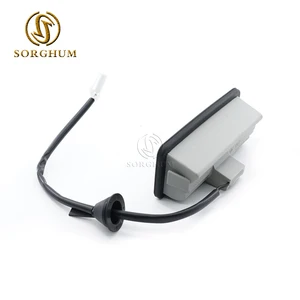 الذرة الرفيعة الخلفية فتح الجذع فتح زر التبديل لفورد فوكس C-MAX كاب 03-07 الكابينة 1346324 3M51-19B514-AC RIOLET CA5 2006-2010 12 زر صندوق مبيعات رئيسي فورد فوكس - رقم 10