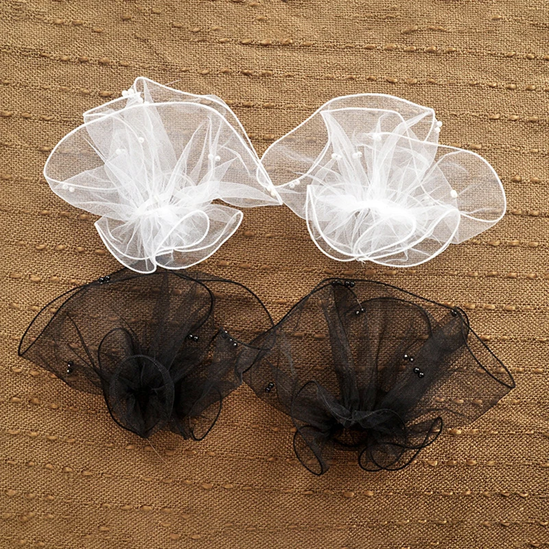 Z. 1Pair Nail Art Tulle Fake Pleated Cuff Photo Backgrounds For Nail Photography Nail Tips Display Embellish Pearls Tulle Sleeve