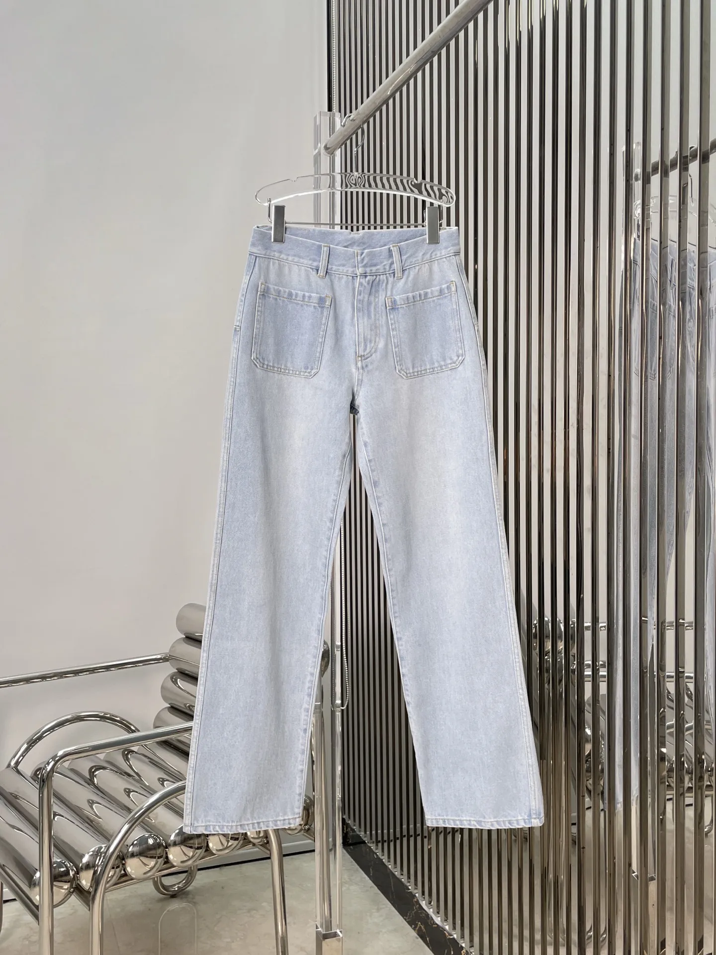 

High Waist Straight Leg Jeans Women's Light Blue Wa Casual Faionable All-Match Long Pants Floral Print Inner Design