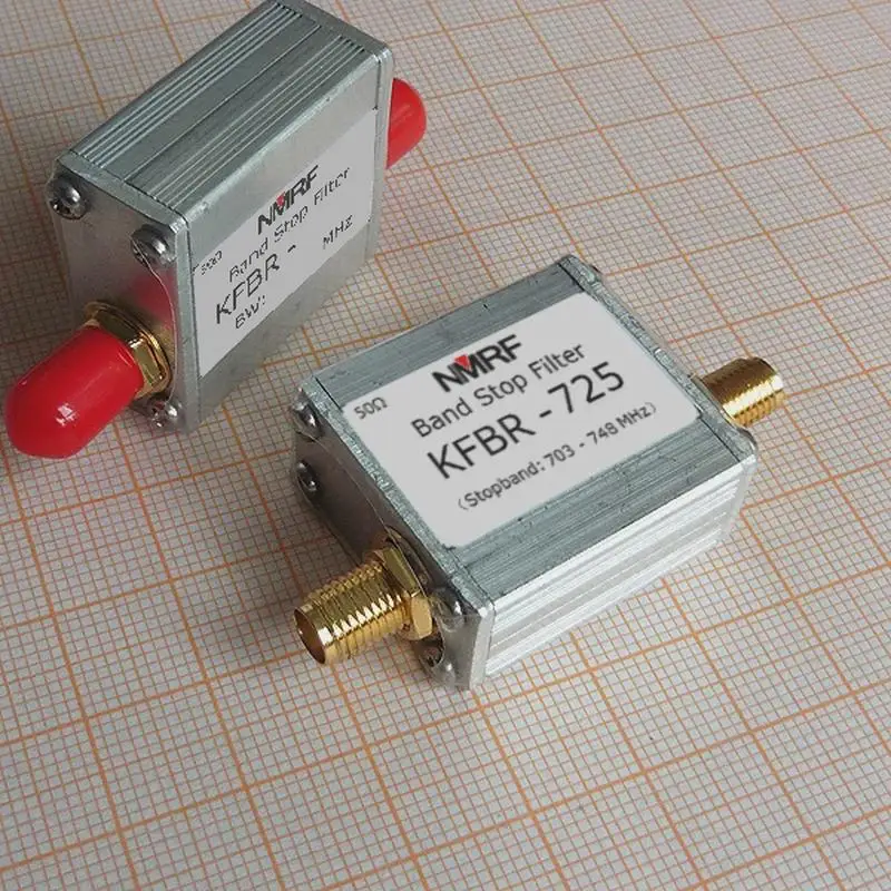 725MHz Band-stop Filter for Base Station Test, Cut Off 703~748MHz Signal, SMA Interface