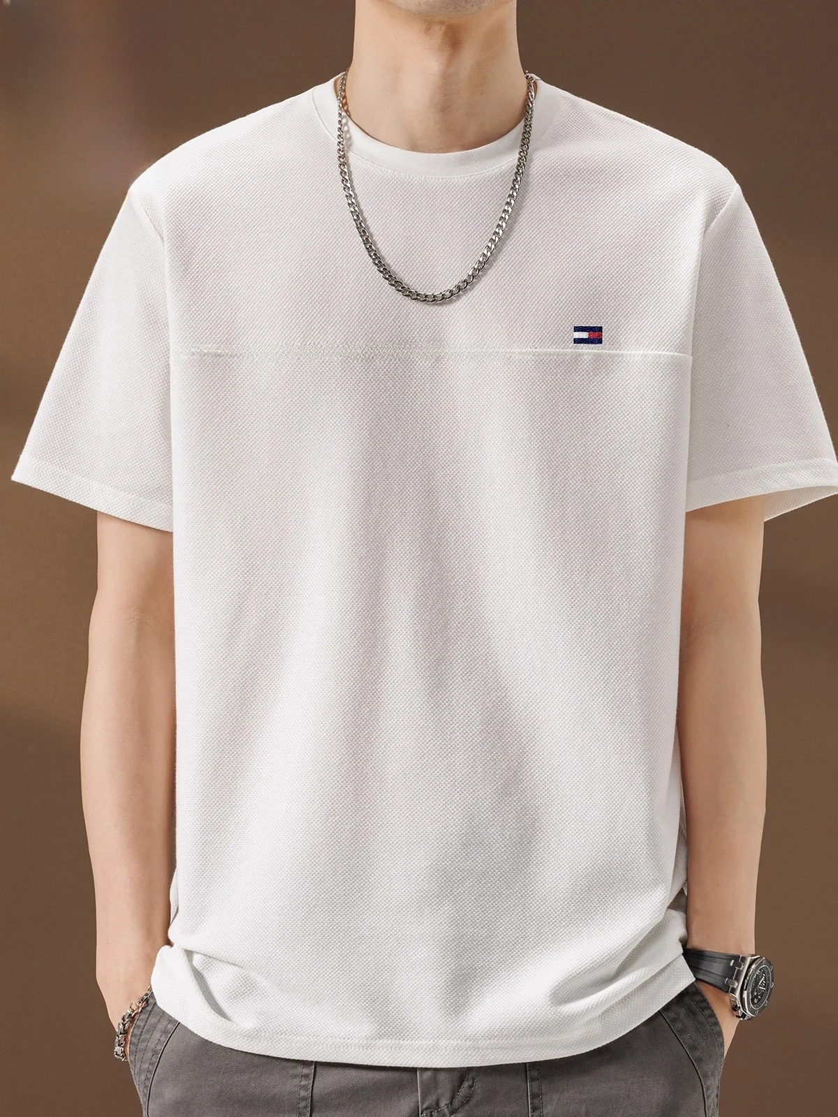 

Мужская футболка с коротким рукавом, повседневная, универсальная, свободного кроя, летняя, спортивная, из смеси хлопка, полиэстера и спандекса, с круглым вырезом.