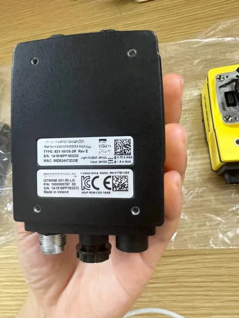 كاميرا IS7600M-301-50-LG، موديل 821-10035-2R Rev E، إطلاق نار جسدي، وظيفة عادية